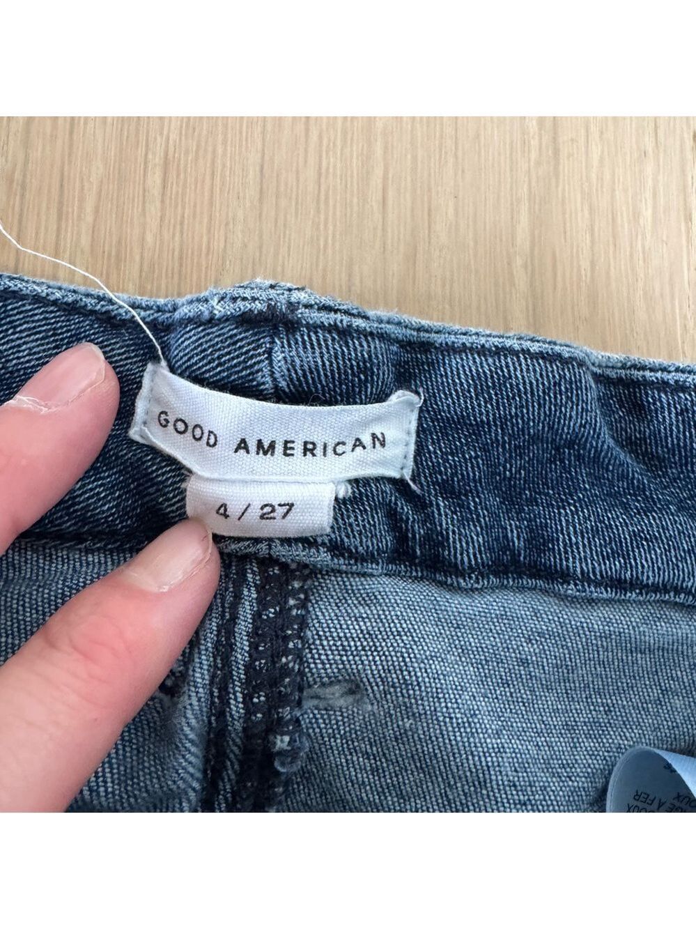 Good American Jeans Skinny Fit Distressed Medium Wash Size 4/27 - Picture 3 of 7